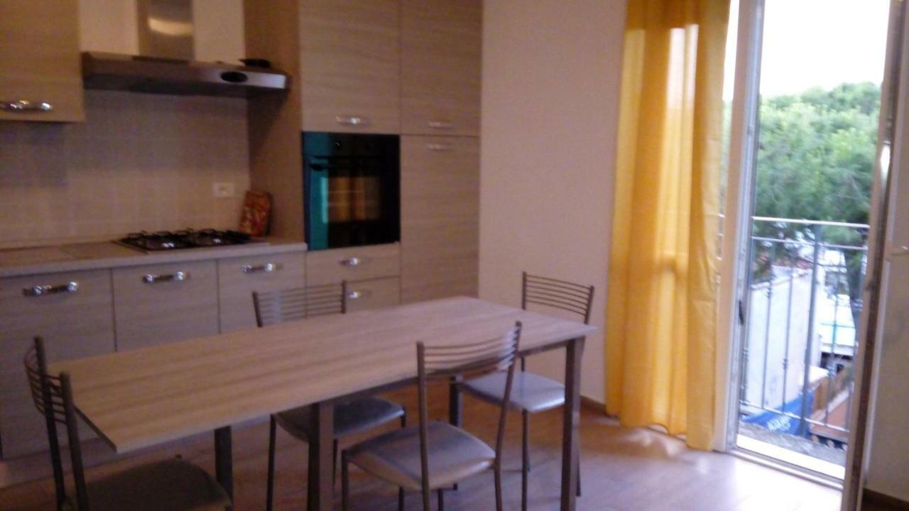 New Prophet Appartamenti Cattolica Buitenkant foto